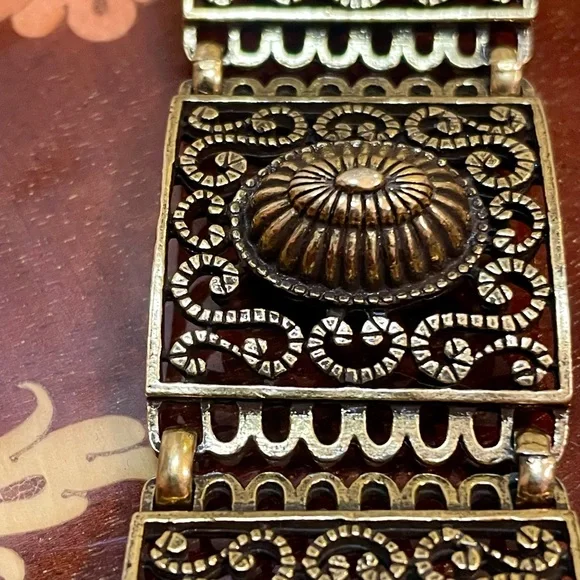 RARE Vintage Vendome Ornate Brass Bracelet Set With Clip/Screw back Earrings